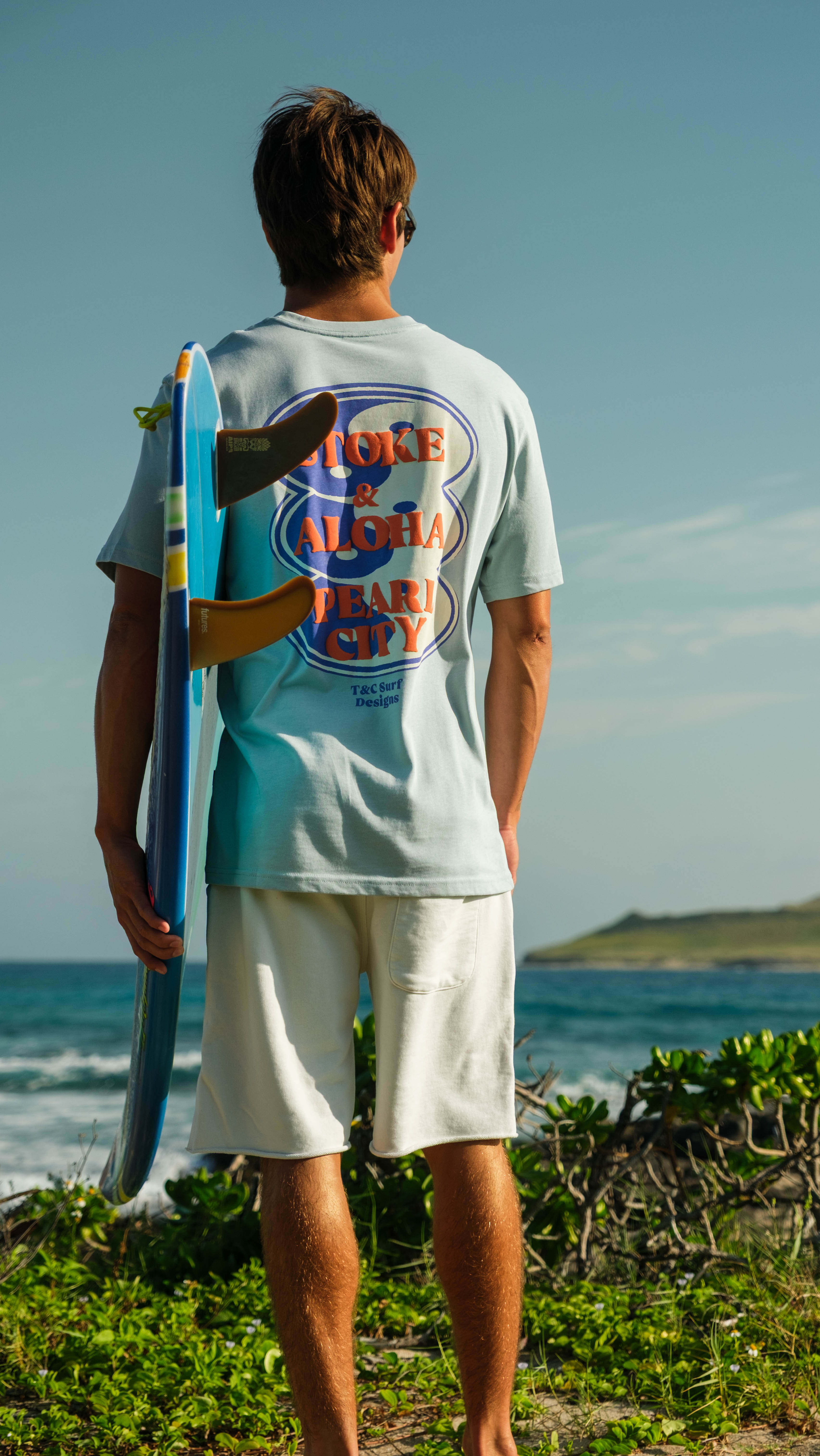 T&amp;C Surf Designs Oval Front Logo S/S Tee-Used Blue