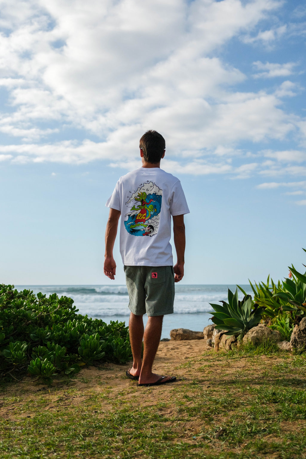 T&C Surf Designs Jon Fink Scene S/S T-Shirt - White