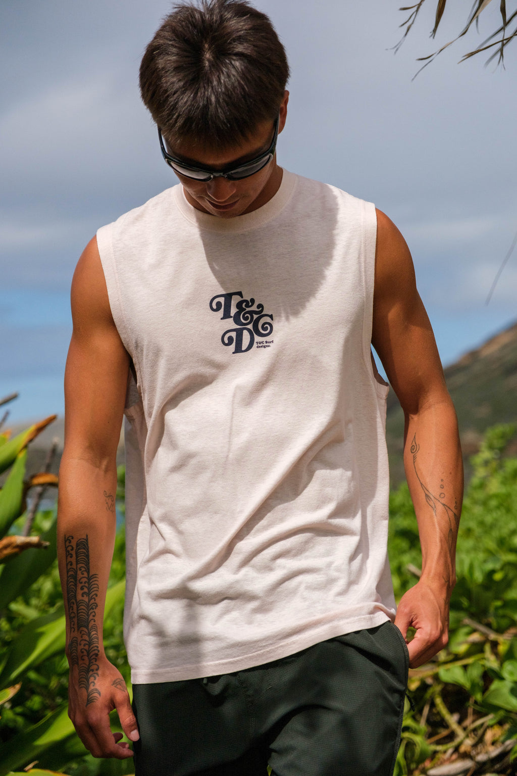 T&C Surf Designs OG Muscle S/S T-Shirt - Used Pink