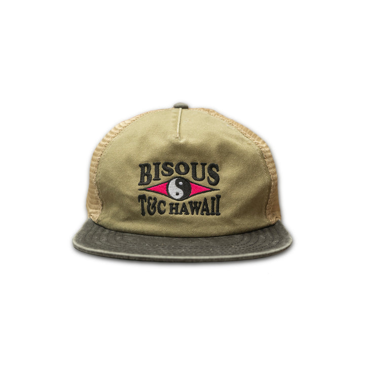 KISSES x T&amp;C 5 PANEL FLAT TRUCKER - KHAKI/OFF WHITE / W.BLACK