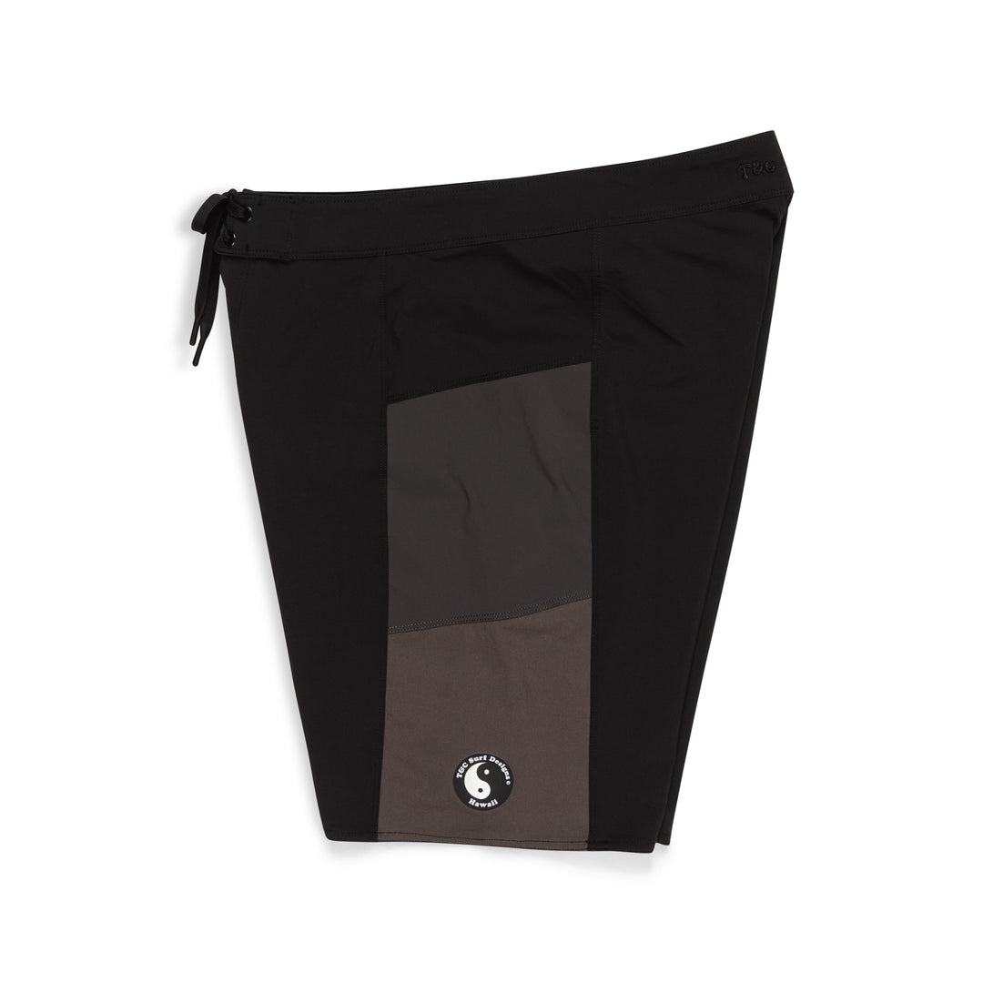 T&C Surf Designs Split 20'' Boardshort- Black